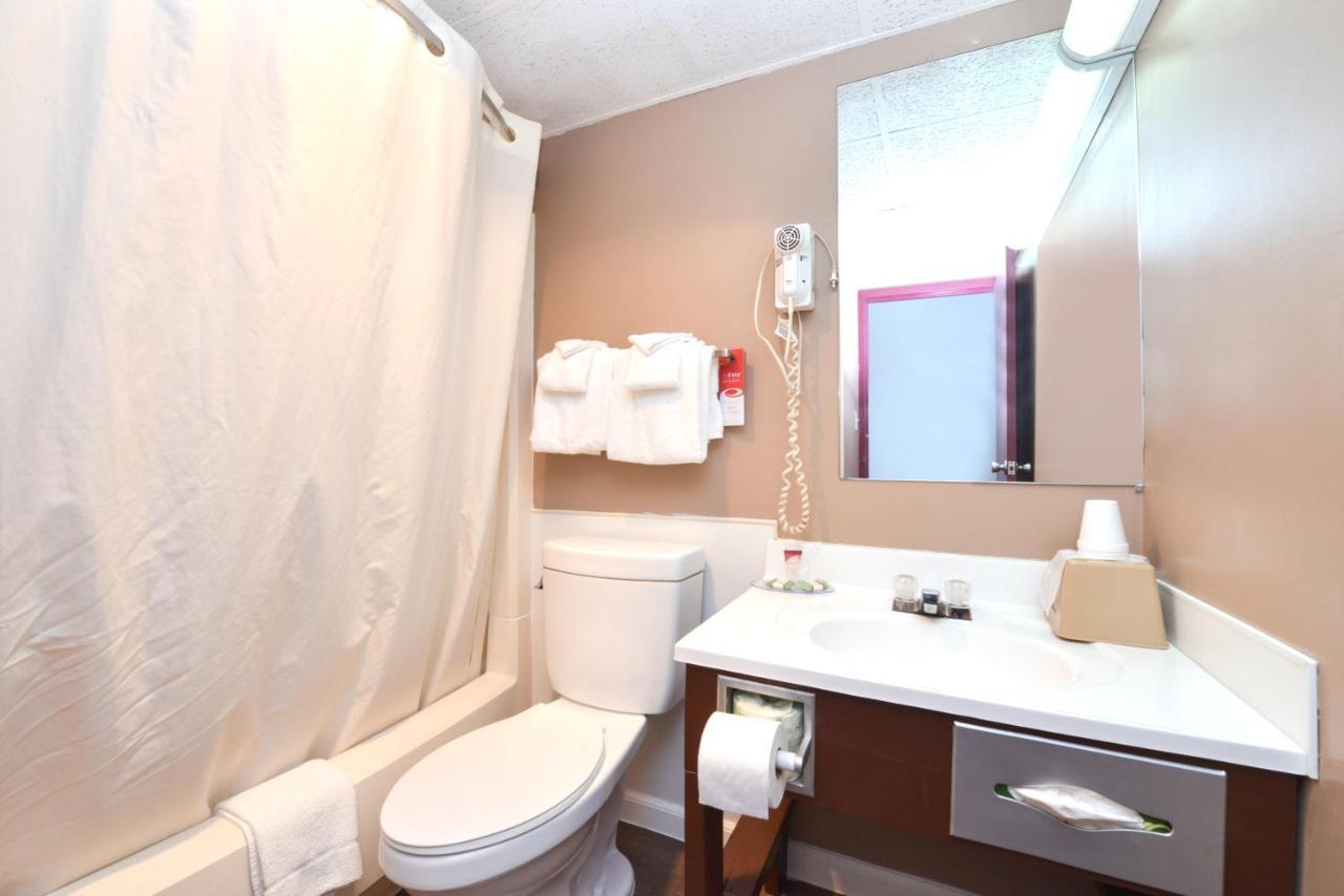Country Garden & Hotel 4*