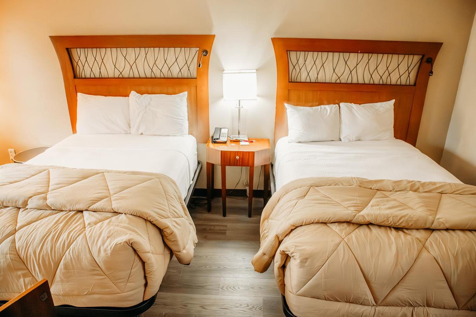 Hotel Country Garden & Benton